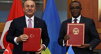 Çavuşoğlu, Ruanda Dışişleri Bakanı ile görüştü