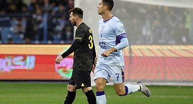 Dev kapışma! Messi ve Ronaldo