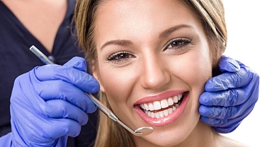 DİŞ AĞRISINI YÖNETMENİN BİRKAÇ YOLU