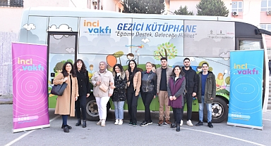 Gezici Kütüphane ile Geri Dönüşüm Atölyesi