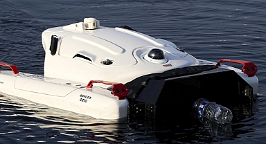 İnsansız su üstü robotu denizleri temizlemeye başladı