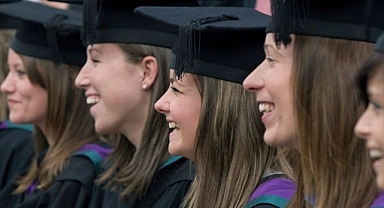 İyi üniversitelerden mezun olanlar için İngiltere'de yeni vize programı