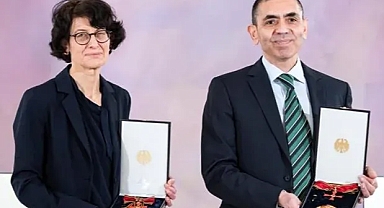 Özlem Türeci ve Uğur Şahin Almanya'yı terk ediyor