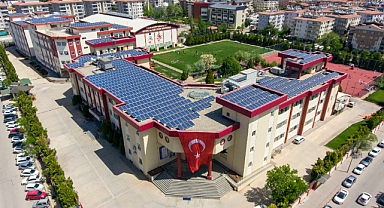 -SANKO OKULLARI ELEKTRİK İHTİYACINI ‘GÜNEŞ’TEN KARŞILIYOR