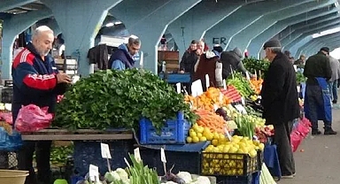 ‘Yılbaşından beri pazara insan gelmiyor’