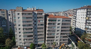 Bitişik Binalar Depremde Tehlike Saçıyor