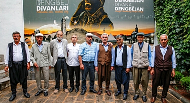 Diyarbakır'da depremde dengbej Tanrıverdi ve ailesi hayatını kaybetti