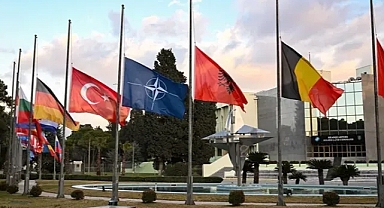 Dünya Türkiye’ye yardım eli uzattı: Hangi ülke ne kadar deprem yardımı gönderdi?