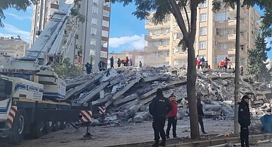 Hatay Belediye Başkanı Savaş: Belediye binamız da artık yok, iletişim büyük problem