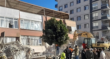 Hatay'da arama kurtarma çalışmaları devam ediyor