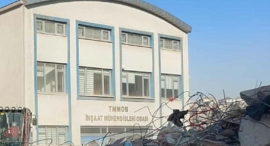 Her Şey Yıkıldı Geriye İnşaat Müdendisleri Odası Kaldı