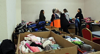 Iğdır'da Depremzedeler İçin 