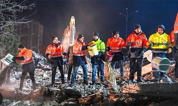 Japonya, Türkiye'ye deprem yardımlarını artıracak