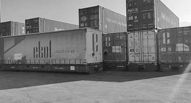 Kaçanyotis 110 tonluk insani yardım malzemesinin yola çıktığını açıkladı.