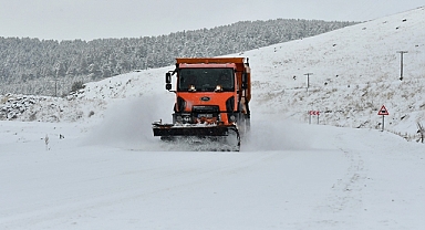 KGM Yaklaşık 14 Bin Kişilik Personelle Yolları Trafiğe Açmak İçin Çalışıyor