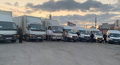 Reklamcılar Hatay’a Jeneratör Kamyonları Gönderiyor