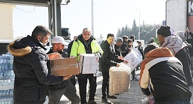 Sakarya'dan deprem bölgesine 30 bin gıda kolisi ulaştırılacak