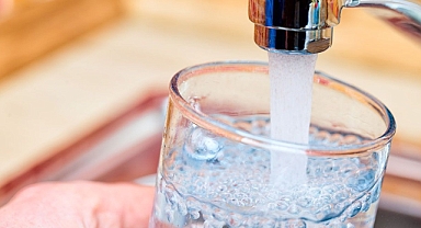 Soğuk Suyun Tadı, Ilık Suya Kıyasla Neden Çok Daha Ferah ve Lezzetlidir?