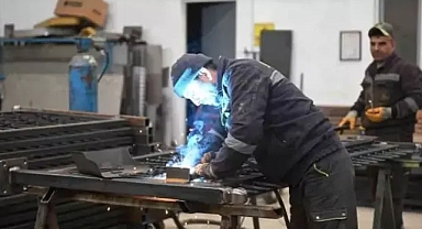 Talep arttı vardiyalar ikiye katlandı! Türkiye seferber oldu