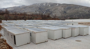 Adıyaman'ın Çelikhan ilçesinde konteyner kent kuruluyor