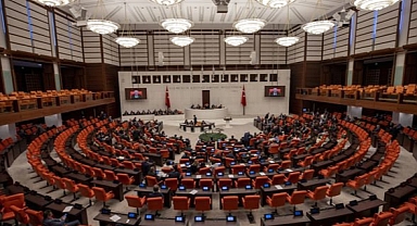 Afet Yeniden İmar Fonu TBMM'de kabul edildi