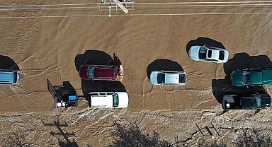 Araştırma: İklim krizi hem kuraklığı hem selleri artırıyor