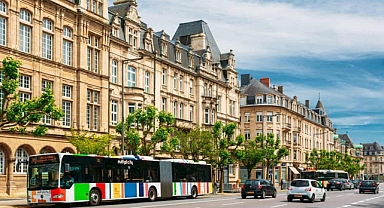 Avrupa'nın en zengin ülkesinde bedava toplu taşıma 3'üncü yılını tamamladı