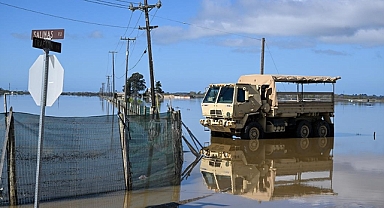 California'da sel kuraklığı azalttı
