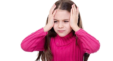 ÇOCUKLARDA BAŞ AĞRISINDA 5 ÖNEMLİ SİNYAL! 