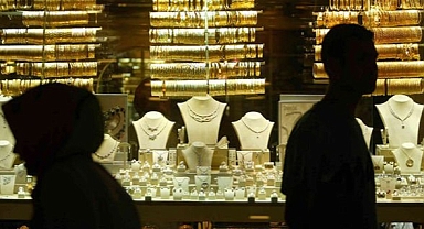 Deprem endişesiyle altınlar bankalara gidiyor