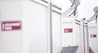 Depremlerde yıkıma uğrayan cadde ve ilçelerin isimleri konteyner kentte yaşatılıyor