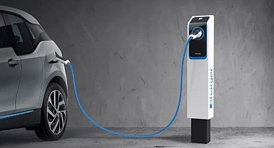 ELEKTRİKLİ ARAÇLAR İÇİN ŞARJ İSTASYONLARI KURULUYOR 