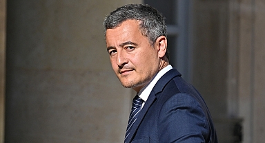 Fransız İçişleri Bakanı'ndan Paris Belediyesine, grevdeki çöpçüleri 