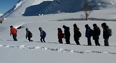 Kar yağışı nedeniyle eğitime ara verildi