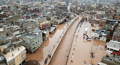 Kentler neden sele teslim oldu?