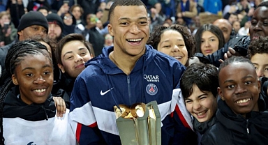 Kylian Mbappe, PSG tarihinin en golcü futbolcusu oldu