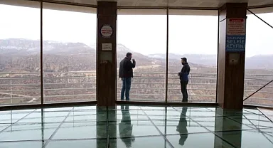 Levent Vadisi'ne kurulan 104 Metre yüksekliğe sahip seyir terası, Kahramanmaraş merkezli 6 Şubat depremlerini hasarsız atlattı