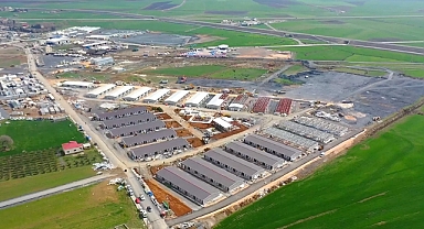 Nurdağı'ndaki geçici barınma merkezinin yapım aşamaları kayıt altına alındı