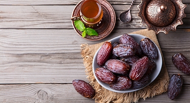 RAMAZAN’DA BU ÖNERİLERLE HEM TOK HEM SAĞLIKLI KALIN