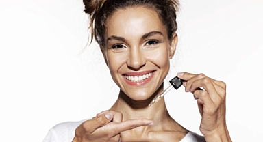 Retinol Yüz Serumu: Bir A Vitamini Mucizesi