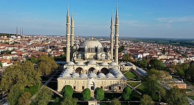 Selimiye, Eski ve Üç Şerefeli camilerinde haftada iki gün Enderun usulü teravih namazı kılınacak