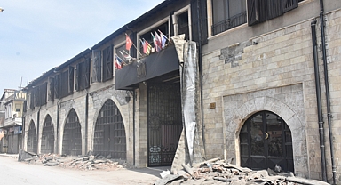 Tarihi 1860'lara uzanan Savon Otel depremde az hasarla ayakta kaldı