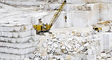 Türk doğal taş ihracatçıları Orta Asya’da imzaları attı