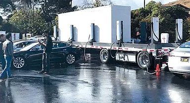 Türkiye'de ilk defa bir afette elektrikli araçlardan enerji sağlandı