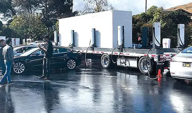 Türkiye'de ilk defa bir afette elektrikli araçlardan enerji sağlandı