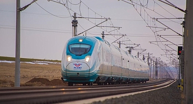 Türkiye'de YHT'lerle 14 yılda 72 milyona yakın yolcu taşındı