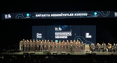 Ünlü isimler depremzede öğrenciler için 