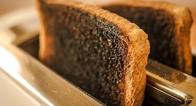 Yanık yiyecekler sağlığa gerçekten zararlı mı?