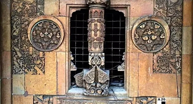 794 yıllık şaheserde 'üç boyutlu motif' işçiliği