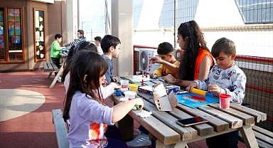 Afet gemisi öğrencilere okul oldu 